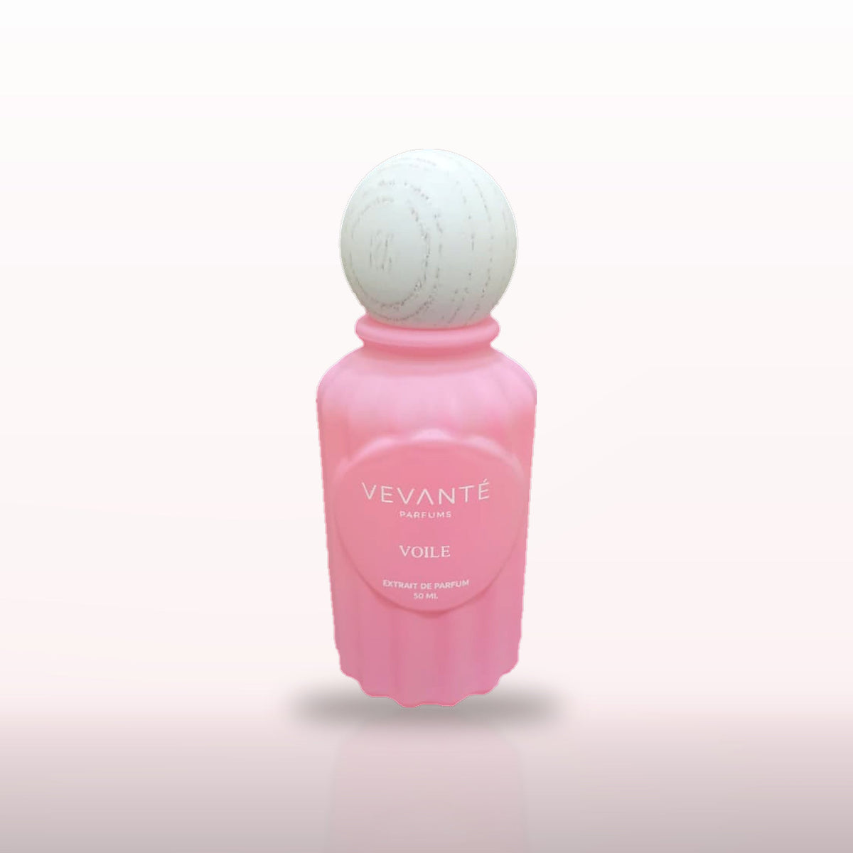 Vevanté Voile 50 ml Extrait de Parfum on a soft pink studio backdrop